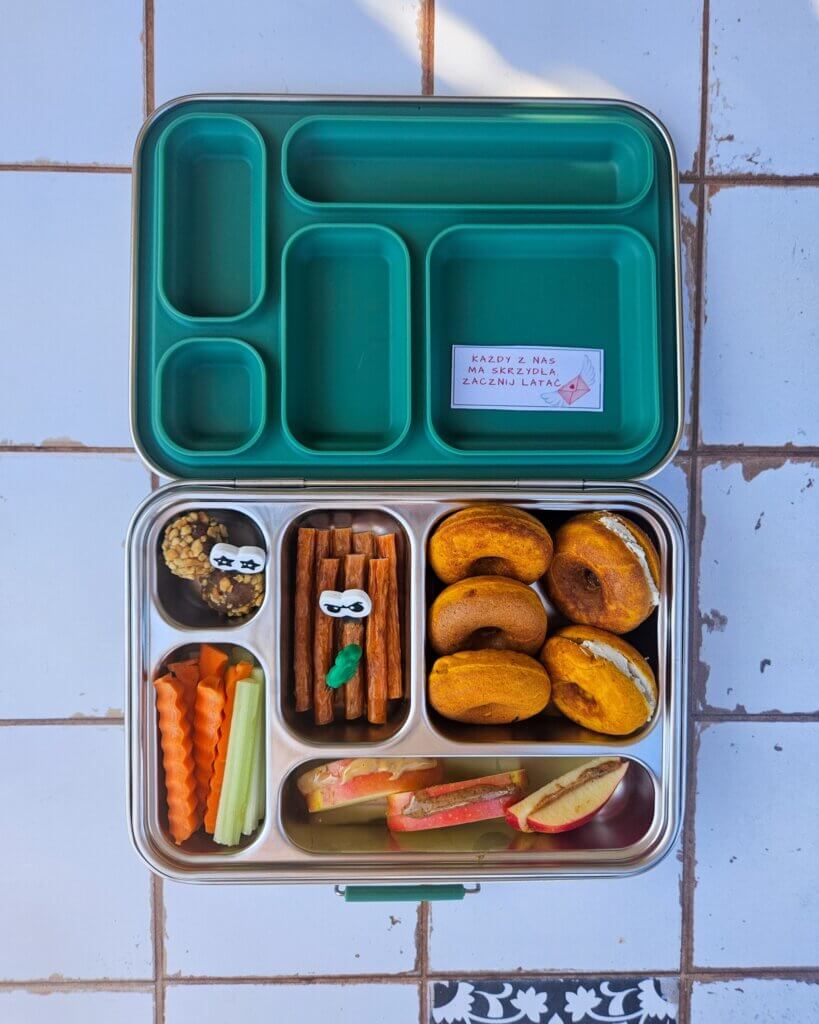 Stalowy lunchbox - pojemnik śniadaniowy do szkoły i pracy 10 stalowy lunchbox z przegrodkami lekkabox